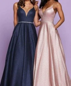 Formal Gowns Sparkle Prom By Da Vinci - Plunging Sweetheart A-Line Dress 72030 - 2 Pc Midnight In Size 12 And 18 Available