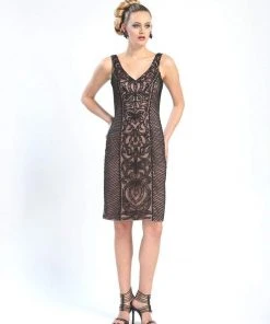 Sue Wong - V-Cut Neckline Swirl Patterned Dress N4305