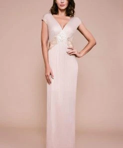 Formal Gowns Tadashi Shoji - VG19292L V-Neckline Metallic Pintuck Sheath Gown - 1 Pc Champagne In Size 6 Available