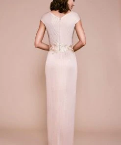 Formal Gowns Tadashi Shoji - VG19292L V-Neckline Metallic Pintuck Sheath Gown - 1 Pc Champagne In Size 6 Available