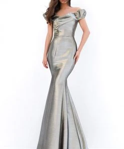 Tarik Ediz - 93933 Puffed Cap Sleeve Metallic Long Mermaid Gown Formal Gowns
