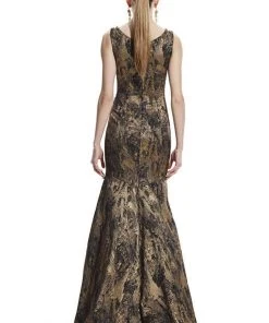 Formal Gowns Theia 882562 Embellished Bateau Trumpet Gown 8 Formal Gowns Theia 882562 Embellished Bateau Trumpet Gown