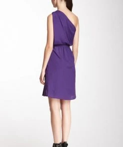 Cocktail Dresses Vince Camuto - Asymmetric A-Line Dress VC3X1350