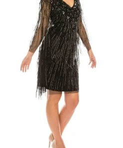 Adrianna Papell AP1E205532 - Fringed Batwing Sleeved Short Dress