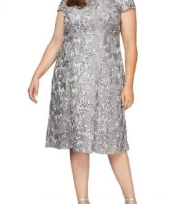 Alex Evenings - 4121570 Lace Cap Sleeves Plus Size Knee Length Dress 14 Alex Evenings - 4121570 Lace Cap Sleeves Plus Size Knee Length Dress