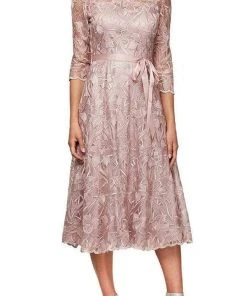 Alex Evenings - 8117835 Quarter Sleeves Embroidered A-Line Dress