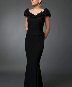 Alexander By Daymor - 2003 Rosette Ruffles Off Shoulder Evening Dress 13 Alexander By Daymor - 2003 Rosette Ruffles Off Shoulder Evening Dress