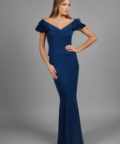 Alexander By Daymor Ruffled Cap Sleeves Evening Gown 306 - 1 Pc New Champagne In Size 8 Available