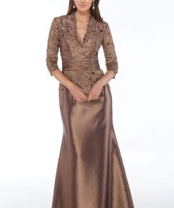 Alyce Paris - Black Label - 29143 Classy Lace V Neck Mermaid Gown