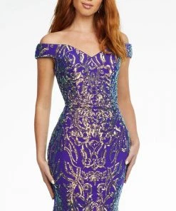 Ashley Lauren - 11115 Intricate Sequin Gown