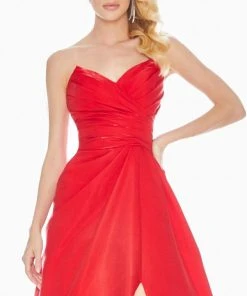 Ashley Lauren - 1470 Pleated Sweetheart A-line Dress With Slit