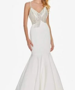 Ashley Lauren - 1485 Beaded Fringe Plunging V-neck Mermaid Dress