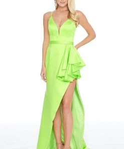 Ashley Lauren - 1581 Deep V-neck Satin Trumpet Dress