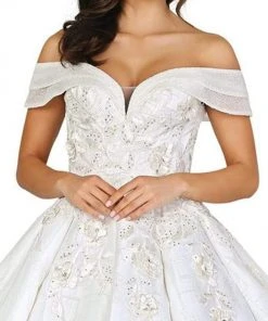 Dancing Queen - 153 Embellished Off-Shoulder Ballgown With Train