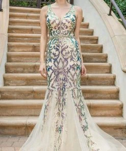 Dancing Queen - 4213 Plunging V-Neck Trumpet Evening Dress