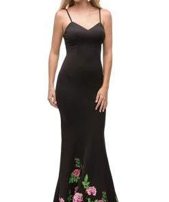Dancing Queen - 9940 Fitted Sweetheart Evening Dress