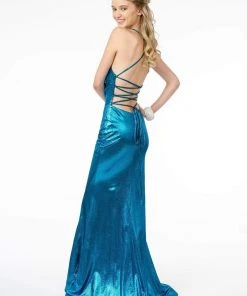 Elizabeth K - GL2943 Plunging V-Neck Ruched Trumpet Dress