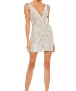 Ieena Duggal - 26496 Knotted Front Fitted Sequin Cocktail Dress