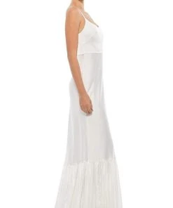 Ieena Duggal - 55381I Spaghetti Strap Scoop Neck Satin Dress