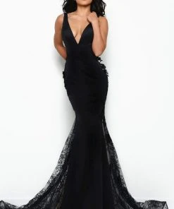 Jasz Couture - 7005 Beaded Floral Appliqued Lace Mermaid Gown