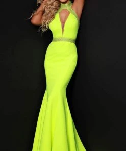 Johnathan Kayne - 2405 Halter Neck Fitted Gown