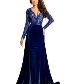 Johnathan Kayne - 8013 Embellished Lace Velvet Gown