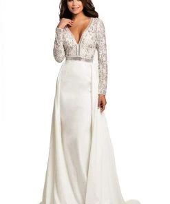 Johnathan Kayne - 8013 Embellished Lace Velvet Gown