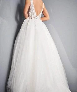 Jovani - 02840 Plunging Neck Floral Applique Tulle Ballgown 9 Jovani - 02840 Plunging Neck Floral Applique Tulle Ballgown