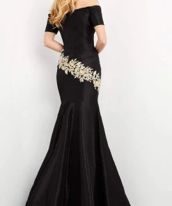 Jovani - 04814 Short Sleeve Off Shoulder Embroidered Trumpet Dress