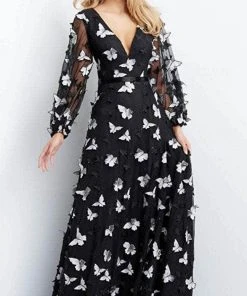 Jovani 09121 - Long Sleeve V-neck Evening Gown