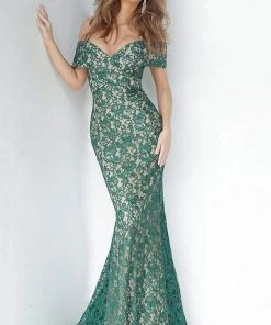 Jovani - 1974 Off-Shoulder Lace Mermaid Dress
