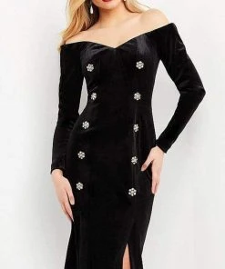 Jovani - M3285 Off Shoulder Velvet Knee Length Dress