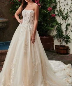 Lo'Adoro Bridal By Rachel Allan - M752 Strapless Lace Corset Gown 12 Lo'Adoro Bridal By Rachel Allan - M752 Strapless Lace Corset Gown