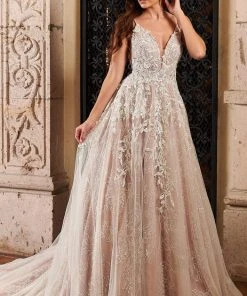 Lo'Adoro Bridal By Rachel Allan - M758 Plunged V Neck A-Line Gown 12 Lo'Adoro Bridal By Rachel Allan - M758 Plunged V Neck A-Line Gown