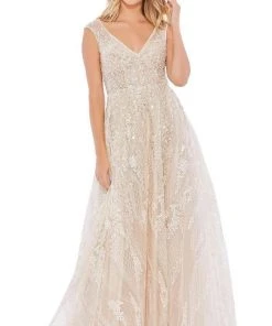 Mac Duggal - 20312 V-Neck Embroidered Gown