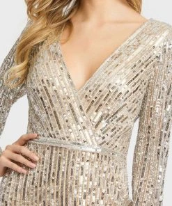 Mac Duggal - 41029 Sequined Short Sheath Dress