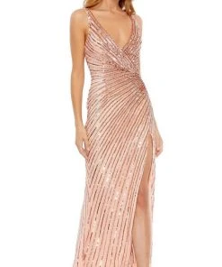 Mac Duggal - 5372 Sequined Plunging V Neck Fitted Dress
