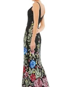 Mac Duggal - 5475 V-Neck Floral Appliqued Dress