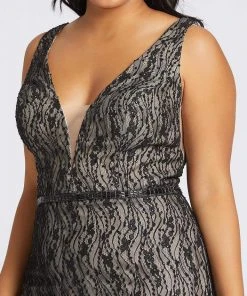 Mac Duggal Fabulouss - 48995F V-Neck Laced Long Column Dress