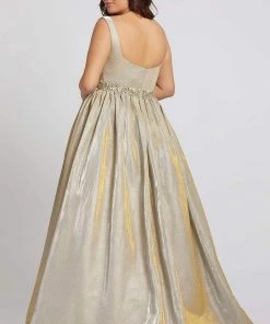 Mac Duggal Fabulouss - 66817F Jeweled Scoop Metallic Brocade Ballgown