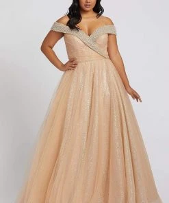 Mac Duggal Fabulouss - 67234F Off-Shoulder Sweetheart Ballgown