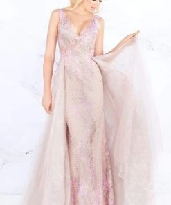 Mac Duggal Prom - 20101M Trailing Blossom Appliqued Overskirt Gown