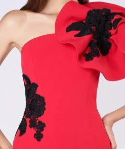 MNM COUTURE - M0042 Embroidered Asymmetric Mermaid Dress With Train