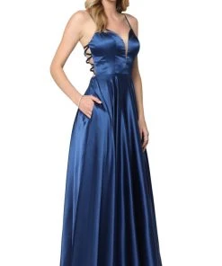 Nox Anabel - A180 Deep V-neck A-line Dress With Strappy Back