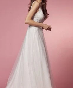 Nox Anabel Bridal JE920 - V-Neck Lace Bridal Gown