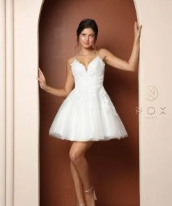 Nox Anabel R707 - Lace Appliqued Sweetheart Short Dress