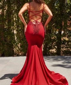 Portia And Scarlett - Ps22641 Glittered Bod V Neck Mermaid Gown