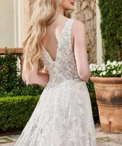 Rachel Allan - M790 Plunging Neck Soft Tulle Bridal Gown