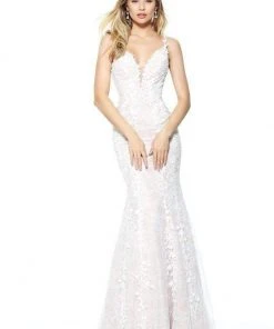 Sherri Hill - 50938 Long Plunging Lace Fitted Trumpet Dress
