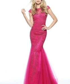 Sherri Hill - 51117 Cap Sleeved Fitted Floral Beaded Dress